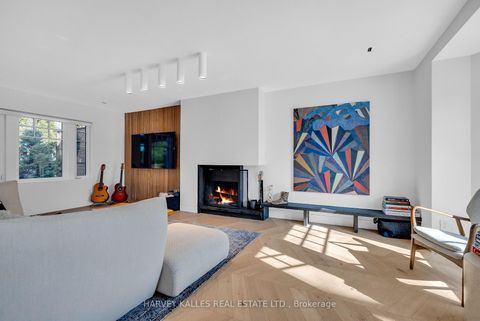 Photo 5 at 4 Belvedere Boulevard, Kingsway South, Toronto