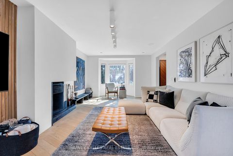 Photo 10 at 4 Belvedere Boulevard, Kingsway South, Toronto