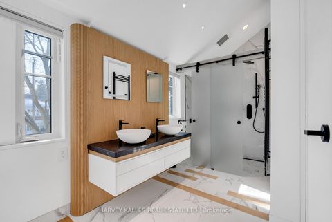 Photo 25 at 4 Belvedere Boulevard, Kingsway South, Toronto