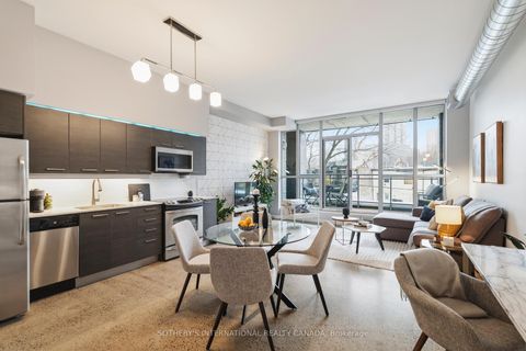 Photo 3 at 215 - 510 King Street E, Moss Park, Toronto