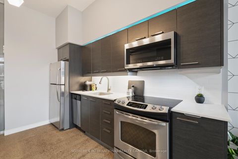 Photo 7 at 215 - 510 King Street E, Moss Park, Toronto