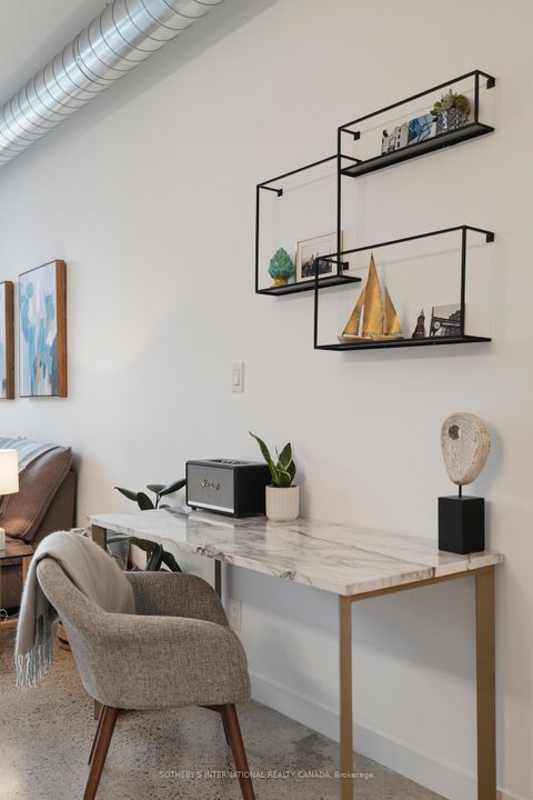 Photo 14 at 215 - 510 King Street E, Moss Park, Toronto