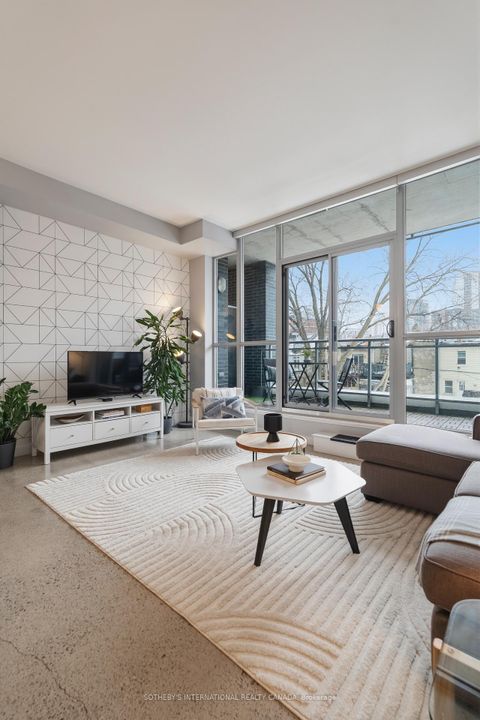 Photo 18 at 215 - 510 King Street E, Moss Park, Toronto