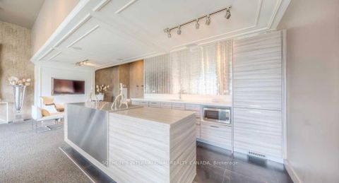 Photo 31 at 215 - 510 King Street E, Moss Park, Toronto