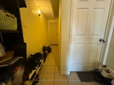 Photo 7 at 28 Cecil Street, Chinatown, Toronto