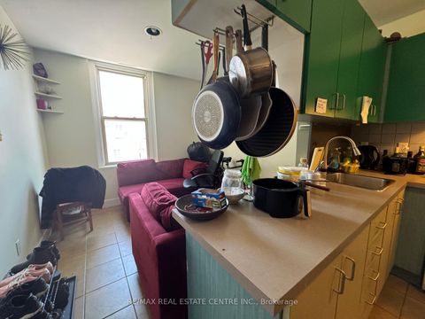 Photo 8 at 28 Cecil Street, Chinatown, Toronto