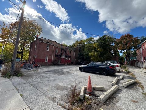 Photo 26 at 28 Cecil Street, Chinatown, Toronto