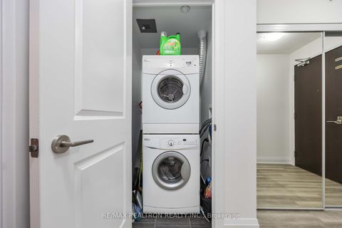 Photo 23 at 212 - 372 Highway 7 Road E, Doncrest, Richmond Hill