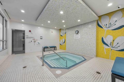 Photo 31 at 212 - 372 Highway 7 Road E, Doncrest, Richmond Hill