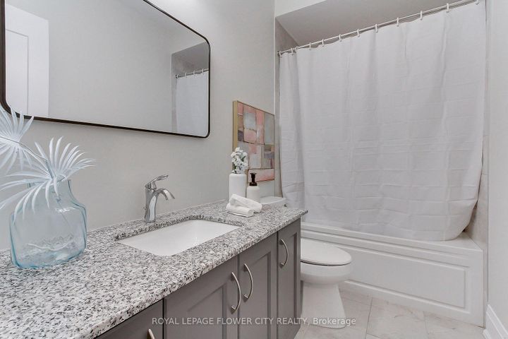 Photo 25 at 3379 Post Road, GO Glenorchy, Oakville