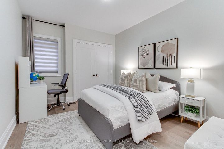 Photo 35 at 3379 Post Road, GO Glenorchy, Oakville