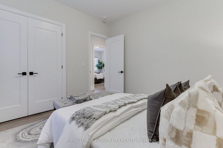 Photo 37 at 3379 Post Road, GO Glenorchy, Oakville