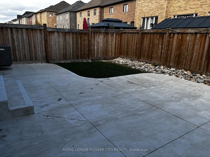 Photo 44 at 3379 Post Road, GO Glenorchy, Oakville