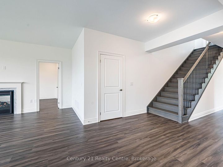 Photo 12 at 26 Hearn Street, Bond Head, Bradford West Gwillimbury