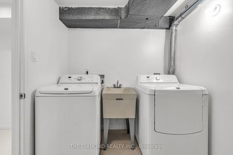 Photo 33 at 100 Summitcrest Drive, Richview, Toronto