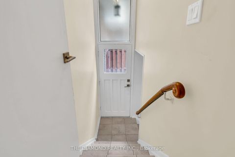 Photo 34 at 100 Summitcrest Drive, Richview, Toronto