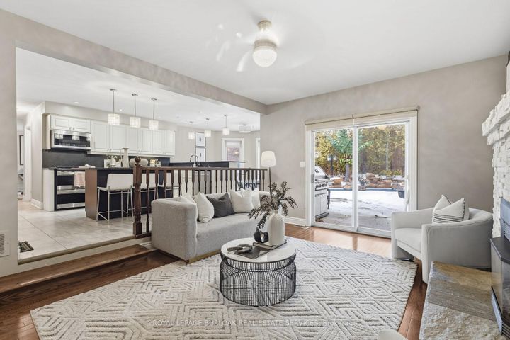 Photo 10 at 117 Miller Drive, Ancaster, Hamilton