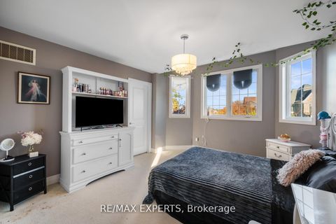 Photo 33 at 50 Lilly Valley Crescent, King City, King