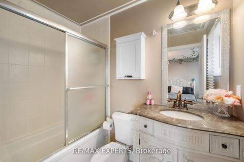 Photo 34 at 50 Lilly Valley Crescent, King City, King