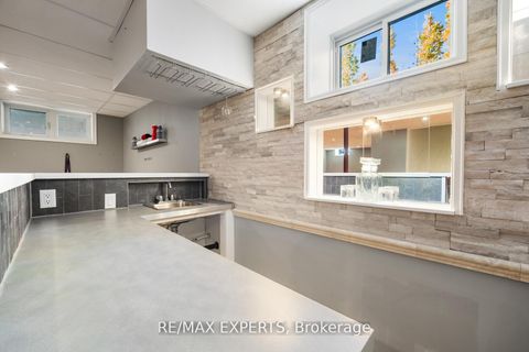 Photo 41 at 50 Lilly Valley Crescent, King City, King