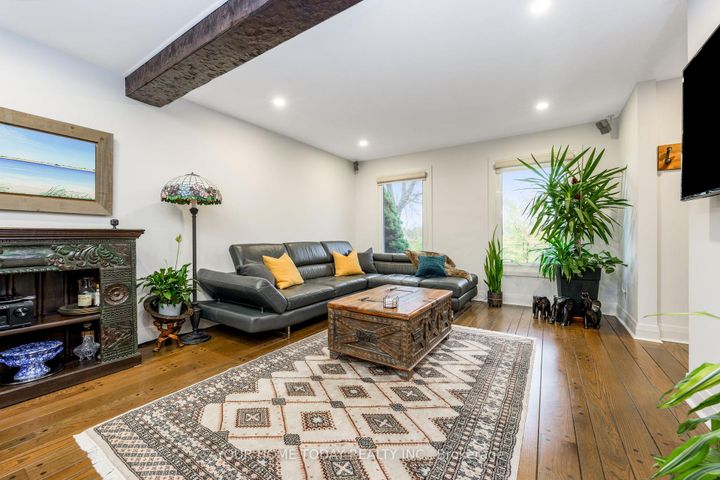 Photo 9 at 190 Main Street S, Georgetown, Halton Hills