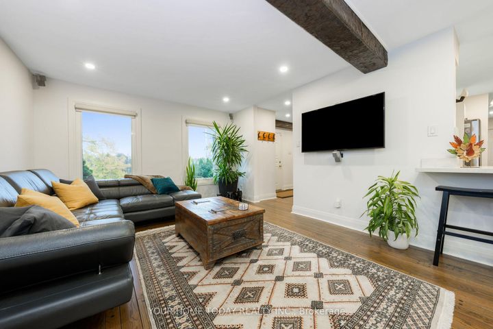 Photo 10 at 190 Main Street S, Georgetown, Halton Hills