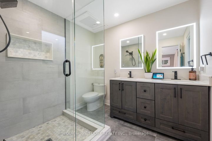 Photo 20 at 190 Main Street S, Georgetown, Halton Hills