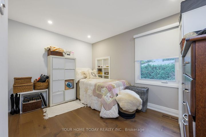 Photo 25 at 190 Main Street S, Georgetown, Halton Hills