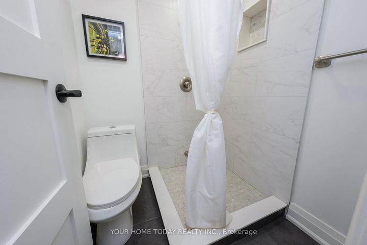 Photo 36 at 190 Main Street S, Georgetown, Halton Hills