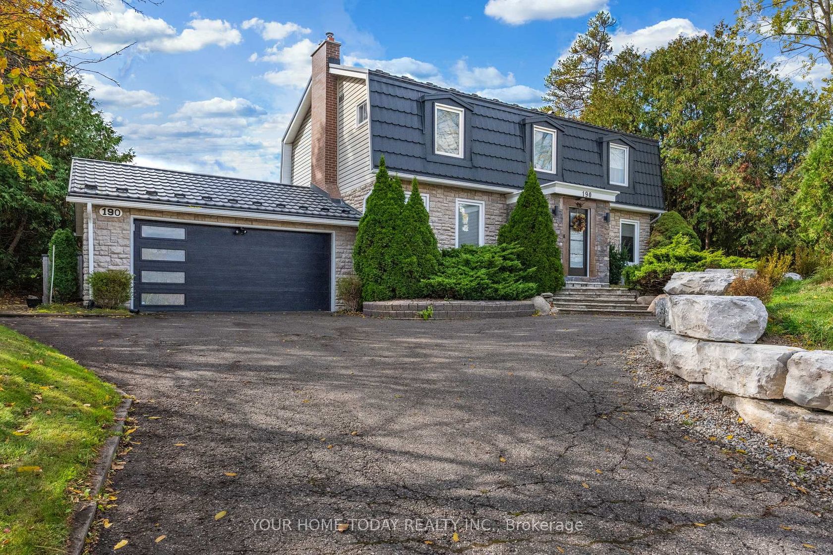 190 Main Street S, Georgetown, Halton Hills 2