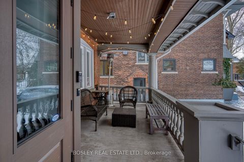 Photo 1 at 91 Indian Road, Swansea, Toronto