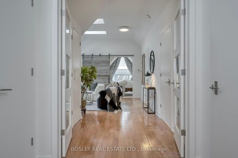 Photo 18 at 91 Indian Road, Swansea, Toronto