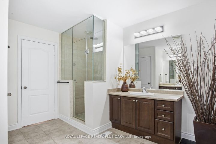 Photo 22 at 3488 Rebecca Street, BR Bronte, Oakville