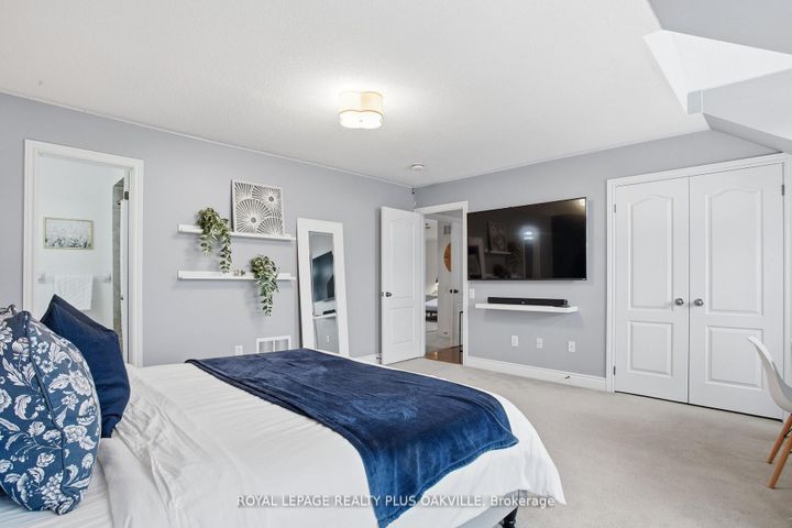 Photo 25 at 3488 Rebecca Street, BR Bronte, Oakville