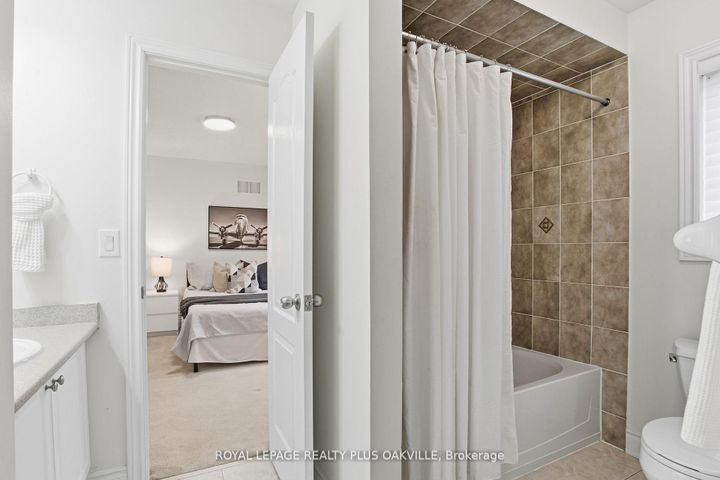 Photo 28 at 3488 Rebecca Street, BR Bronte, Oakville