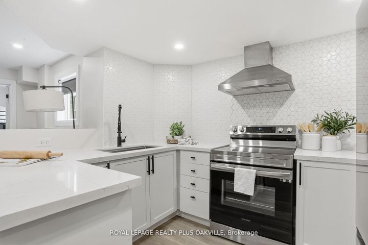 Photo 35 at 3488 Rebecca Street, BR Bronte, Oakville