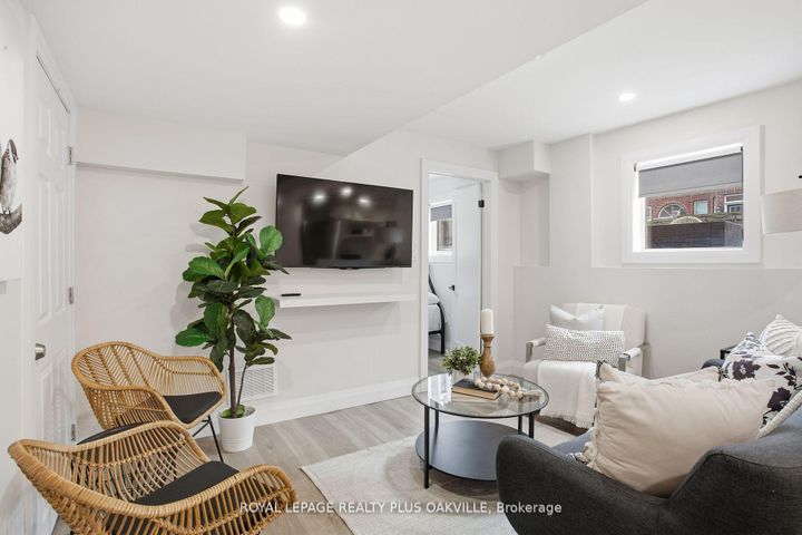 Photo 37 at 3488 Rebecca Street, BR Bronte, Oakville