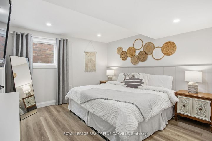 Photo 39 at 3488 Rebecca Street, BR Bronte, Oakville