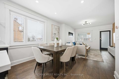 Photo 9 at 902 Woodbine Avenue, Woodbine Corridor, Toronto