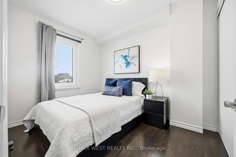 Photo 28 at 902 Woodbine Avenue, Woodbine Corridor, Toronto