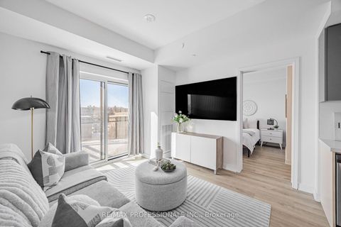 Photo 9 at 906 - 25 Neighbourhood Lane, Queensway, Toronto