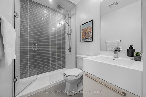 Photo 16 at 906 - 25 Neighbourhood Lane, Queensway, Toronto