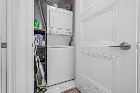 Photo 17 at 906 - 25 Neighbourhood Lane, Queensway, Toronto