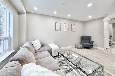 Photo 10 at 617 Gibney Crescent, Summerhill Estates, Newmarket