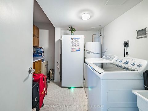 Photo 36 at 308 - 20 William Roe Boulevard, Central Newmarket, Newmarket