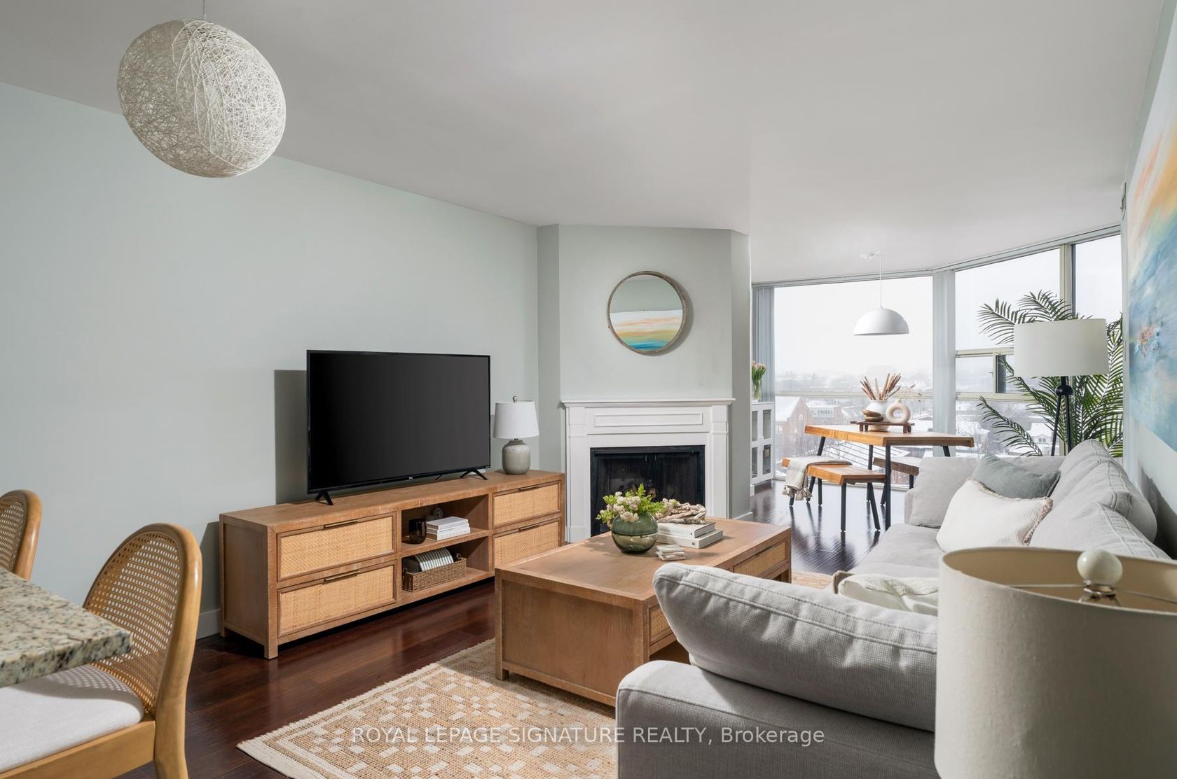 903 - 725 King Street W, Niagara, Toronto 