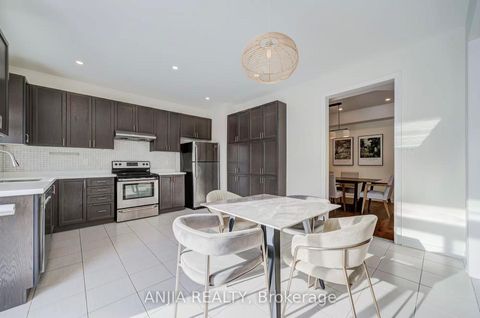 Photo 5 at 23 Grey Wing Avenue, Keswick South, Georgina