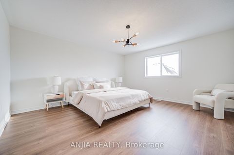 Photo 18 at 23 Grey Wing Avenue, Keswick South, Georgina