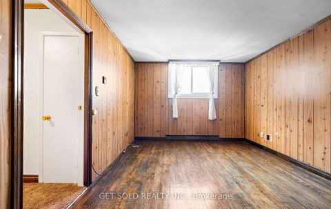 Photo 26 at 827 - 20 Tandridge Crescent, Old Rexdale, Toronto