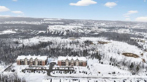 Photo 25 at 105 - 5 Greenwich Street, Ardagh, Barrie